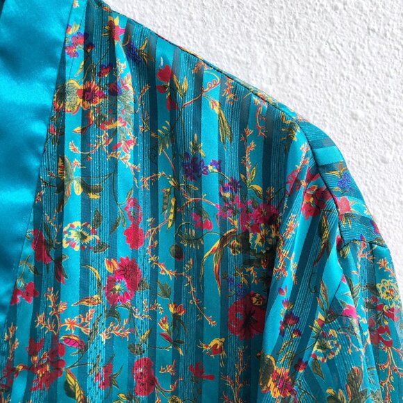 Victoria's Secret Teal Floral Robe - Picture 5 of 7